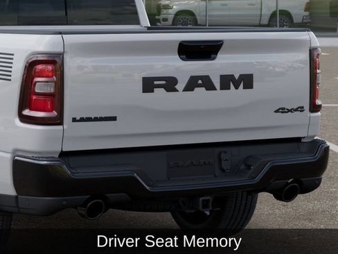New 2026 RAM 1500 Laramie AWD/4WD image 15