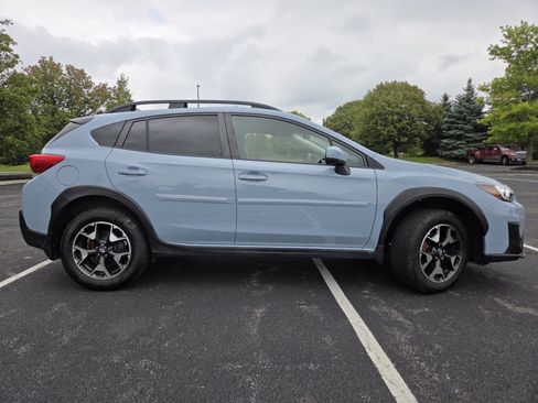 Used 2020 Subaru Crosstrek 2.0i Premium w/ Moonroof Package 2 AWD/4WD image 24