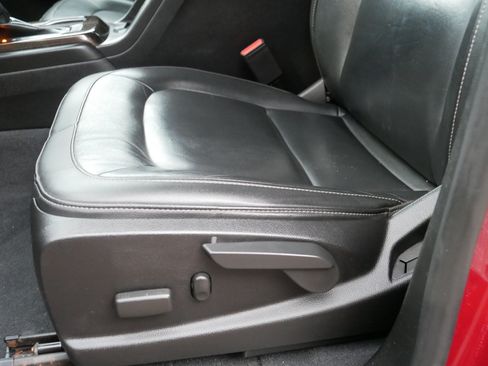 Used 2019 GMC Canyon SLT w/ Driver Alert Package AWD/4WD image 20