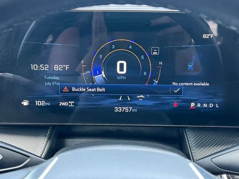 Used 2025 Chevrolet Equinox LT w/ Convenience Package II AWD/4WD image 18