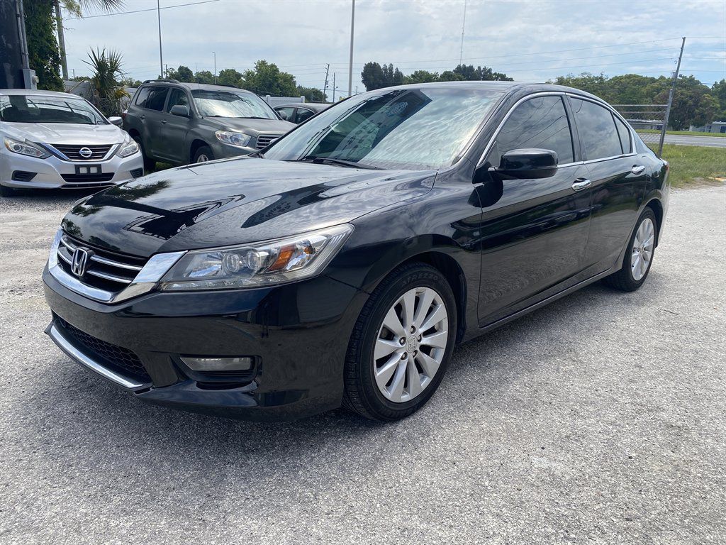 Used 2015 Honda Accord Touring image 3