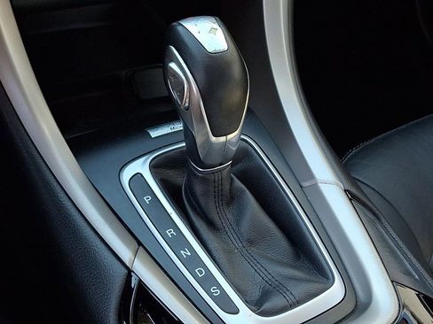 Used 2014 Ford Fusion SE w/ Equipment Group 202A image 15