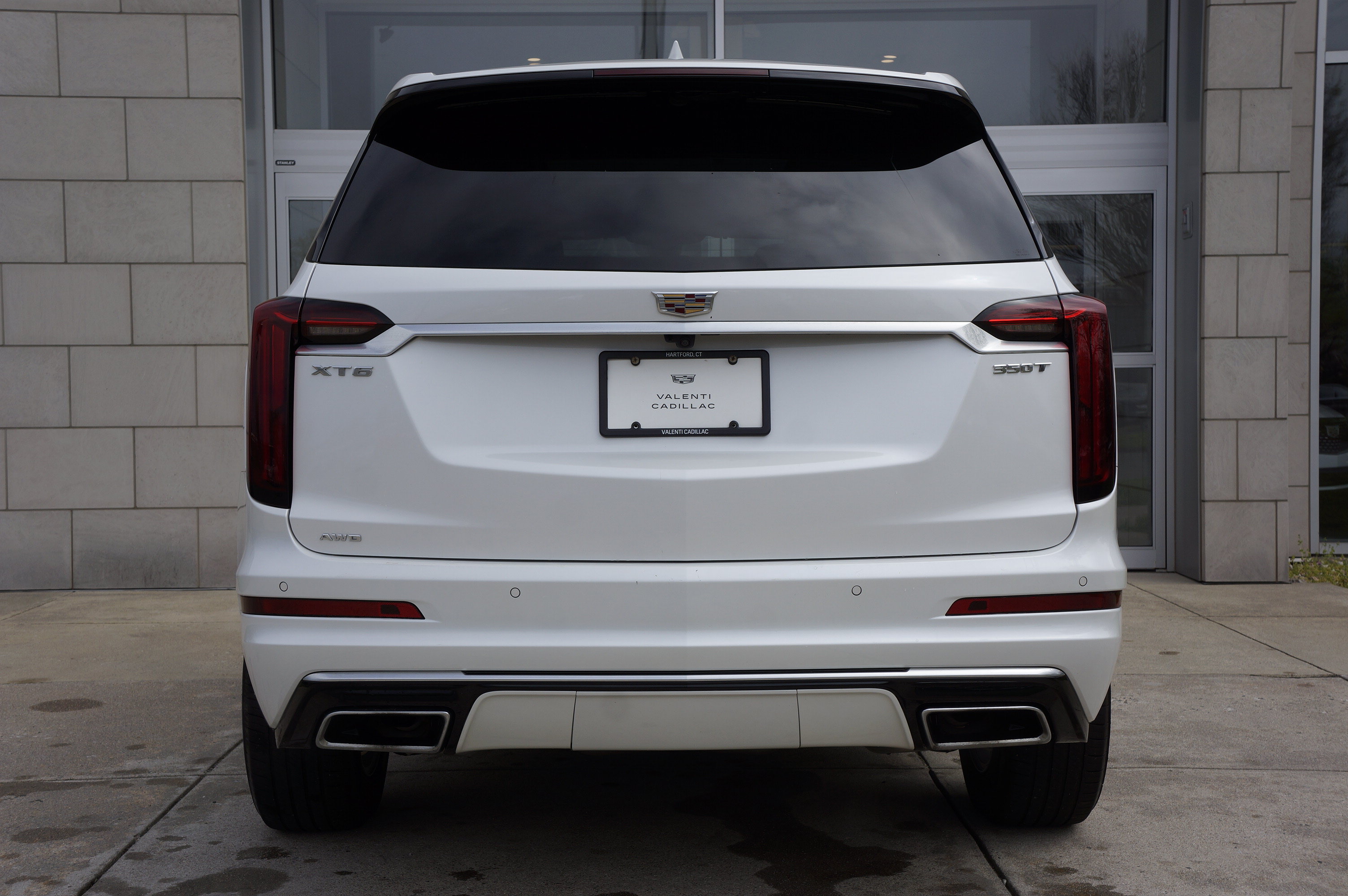 Used 2024 Cadillac XT6 Luxury AWD/4WD image 7