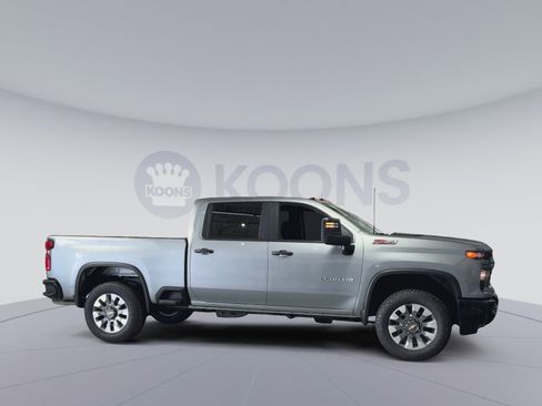 New 2026 Chevrolet Silverado 2500 Custom w/ Custom Value Package AWD/4WD image 4