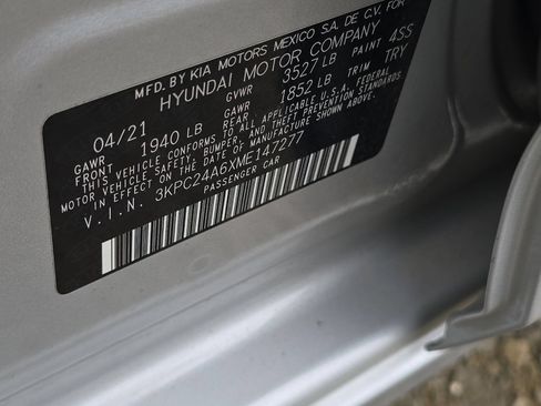Used 2021 Hyundai Accent SE FWD image 22