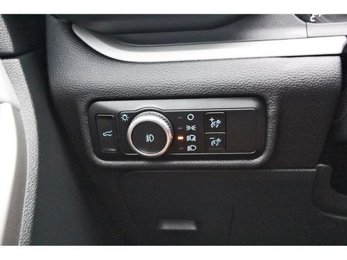 Certified 2023 Ford Explorer XLT w/ Equipment Group 202A RWD image 21