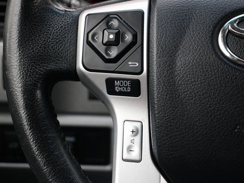 Used 2017 Toyota Sequoia Limited w/ Safety & Convenience Package image 25