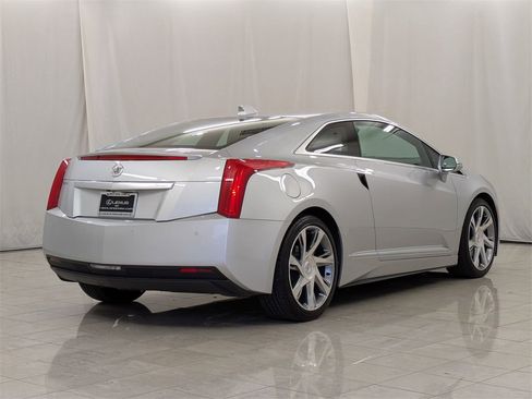 Used 2014 Cadillac ELR w/ Luxury Package image 8