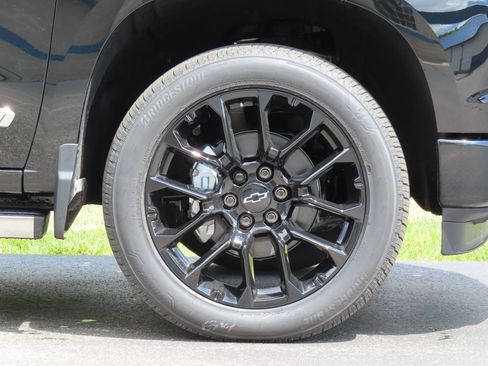 New 2026 Chevrolet Silverado 1500 High Country AWD/4WD image 18