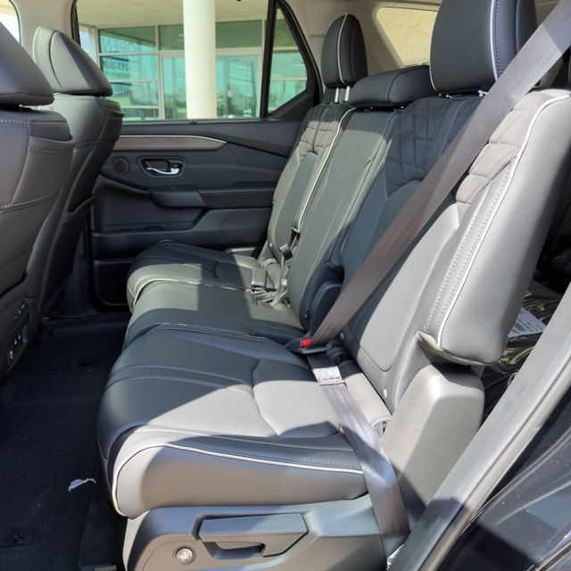 New 2026 Honda Pilot Elite image 12