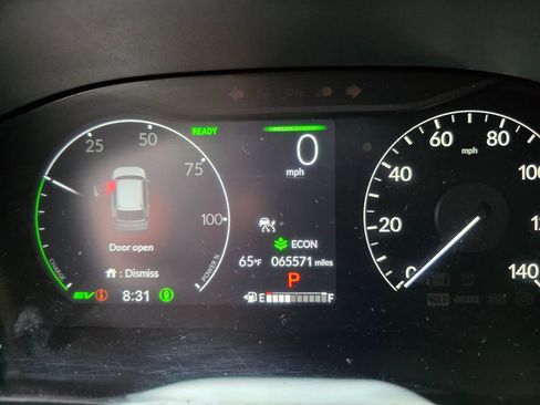 Used 2025 Honda CR-V Sport image 21