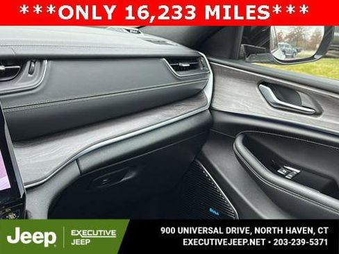 Certified 2022 Jeep Grand Cherokee Overland image 20