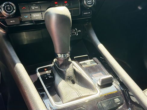 Used 2024 Jeep Compass Latitude w/ Altitude Special Edition image 25