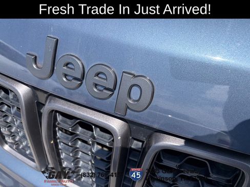 Used 2021 Jeep Grand Cherokee Limited w/ Quick Order Package 28K 80th RWD image 3