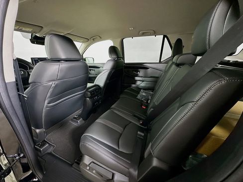 New 2026 Honda Pilot EX-L image 4
