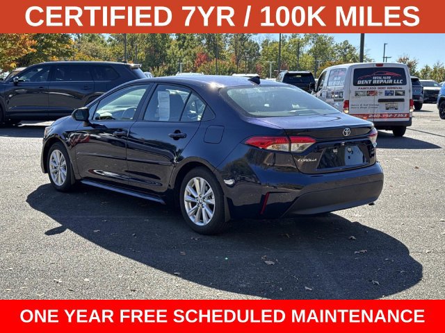 Used 2025 Toyota Corolla LE w/ LE Premium Package FWD image 4