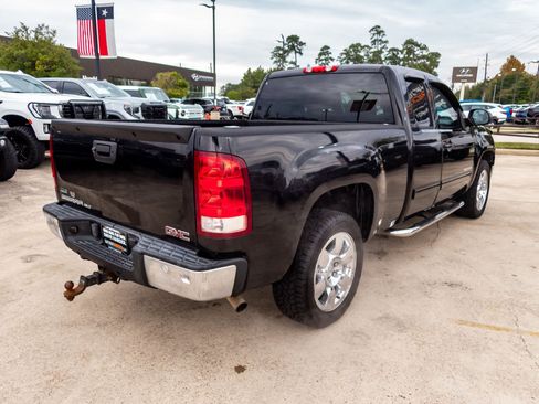 Used 2011 GMC Sierra 1500 SLT w/ SLT Convenience Package image 10