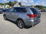 Used 2017 Mitsubishi Outlander ES image 3