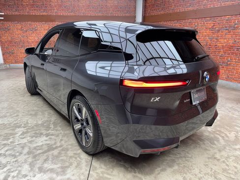 Used 2026 BMW iX xDrive45 image 2