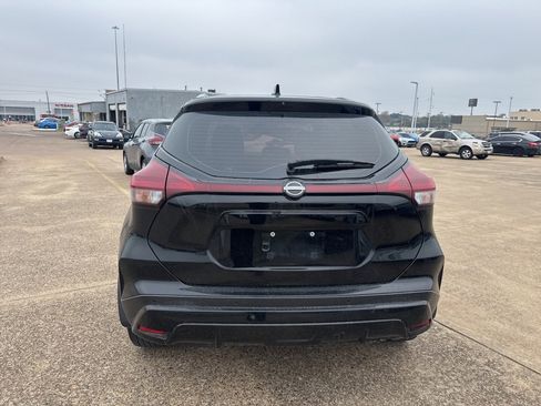 Certified 2023 Nissan Kicks SR w/ SR Premium Package image 6
