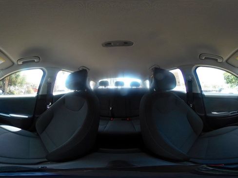 Used 2025 Kia K4 FWD image 43