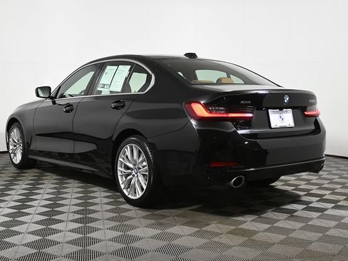Used 2023 BMW 330i xDrive Sedan w/ Convenience Package AWD/4WD image 5