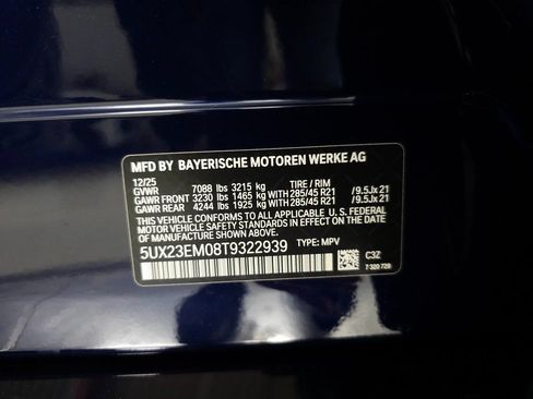 Used 2026 BMW X7 xDrive40i w/ M Sport Package AWD/4WD image 34