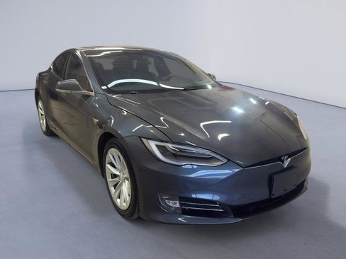 Used 2017 Tesla Model S 100D image 1