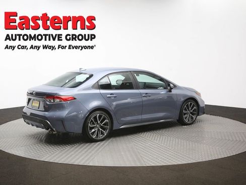 Used 2021 Toyota Corolla SE w/ SE Premium Package FWD image 42