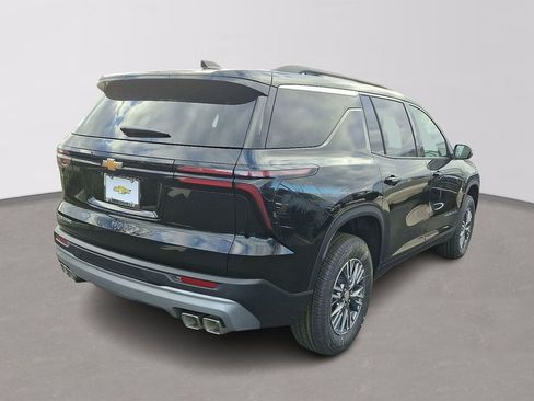 New 2026 Chevrolet Traverse LT image 4