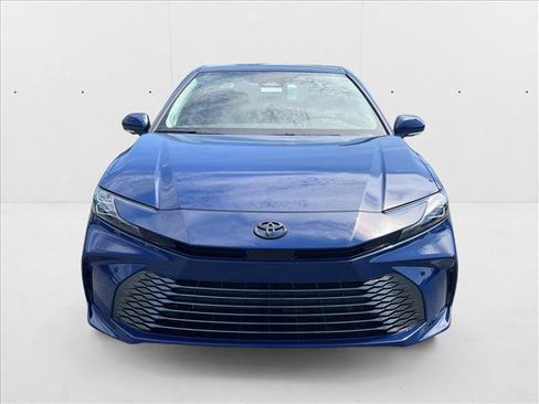 New 2025 Toyota Camry XLE image 6