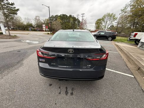 Used 2025 Toyota Camry LE FWD image 7