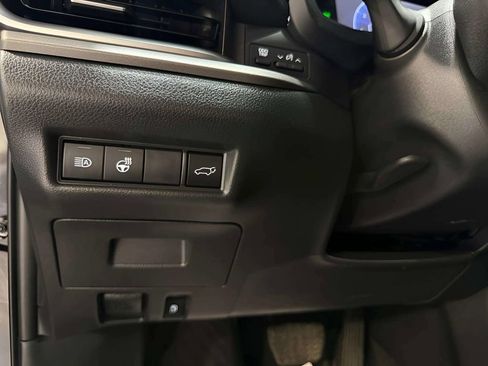 Used 2025 Toyota Grand Highlander AWD image 19