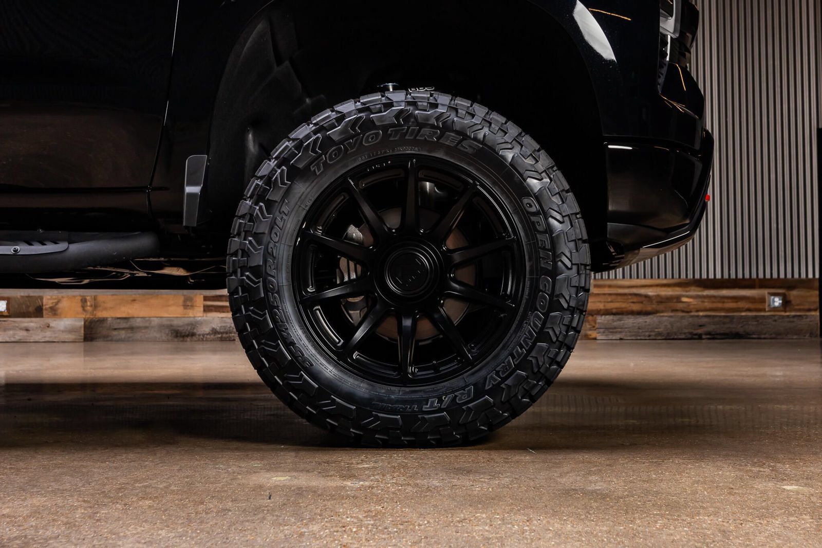 Used 2026 Chevrolet Silverado 1500 LT Trail Boss w/ Protection Package AWD/4WD image 12