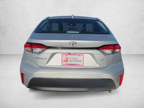 Used 2023 Toyota Corolla LE image 7