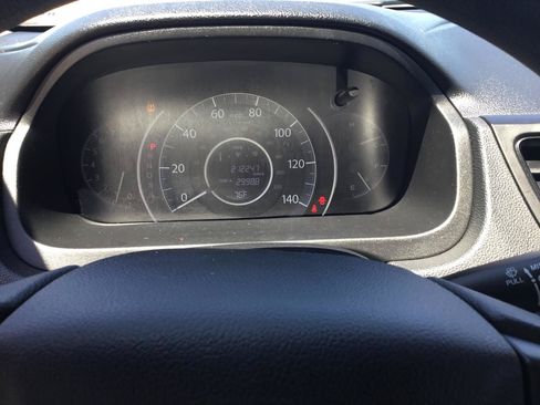 Used 2015 Honda CR-V LX image 17
