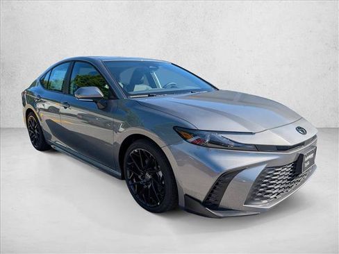New 2026 Toyota Camry SE FWD image 7