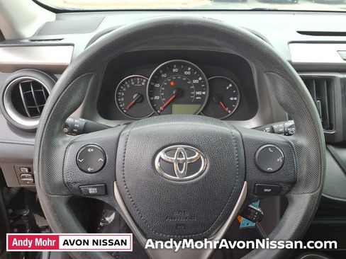 Used 2016 Toyota RAV4 LE FWD image 22