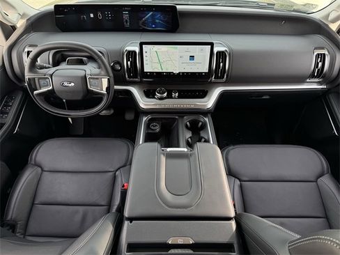 New 2025 Ford Expedition Max Platinum w/ Driver's Package image 10