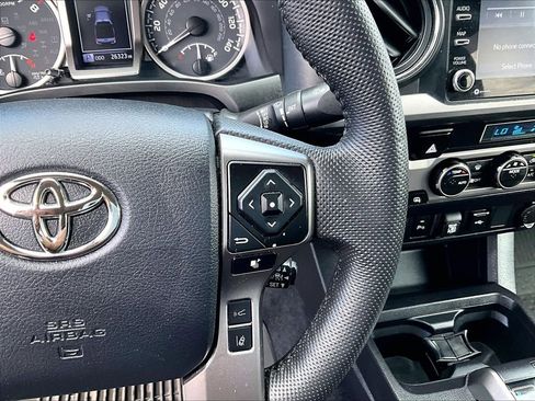 Used 2023 Toyota Tacoma SR5 AWD/4WD image 23