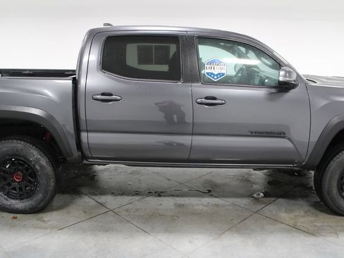 Used 2023 Toyota Tacoma TRD Pro image 11
