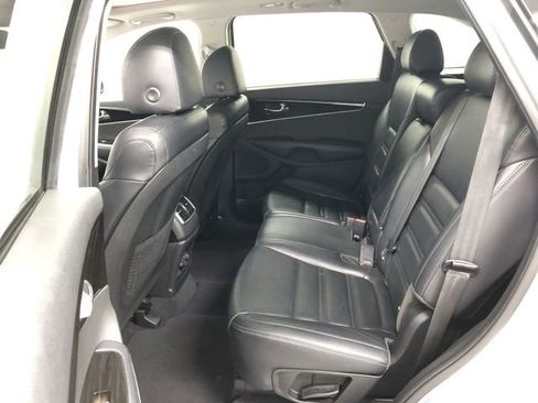 Used 2020 Kia Sorento EX AWD/4WD image 26