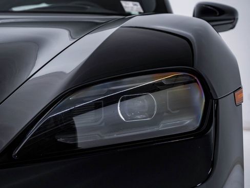 Certified 2025 Porsche Taycan RWD image 7