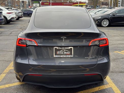 Used 2020 Tesla Model Y Long Range image 13