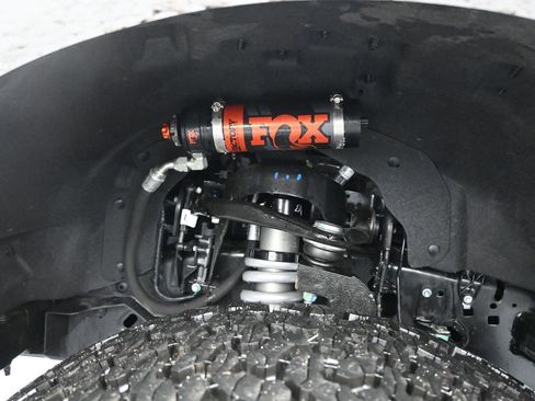 New 2025 Ford F150 Lariat w/ Equipment Group 502A High AWD/4WD image 21