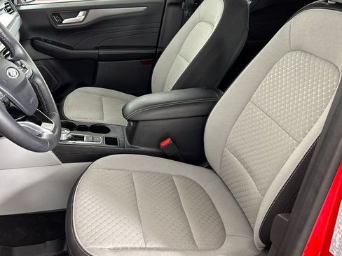 Used 2024 Ford Escape Active w/ Tech Pack #2 FWD image 12