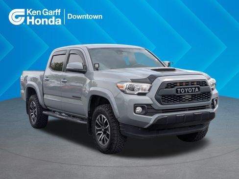 Used 2021 Toyota Tacoma TRD Sport w/ Technology Package RWD image 1