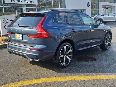 Used 2025 Volvo XC60 B5 Ultra w/ Protection Package Premier image 2
