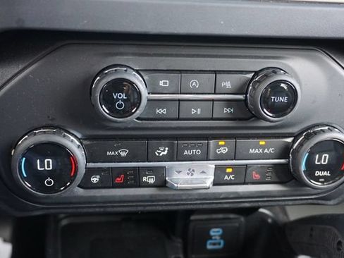 Used 2025 Ford Bronco Outer Banks w/ Sasquatch Package AWD/4WD image 19