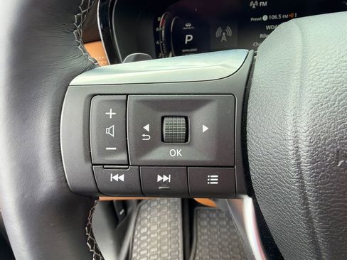 Used 2023 INFINITI QX60 Sensory w/ Cargo Package AWD/4WD image 30